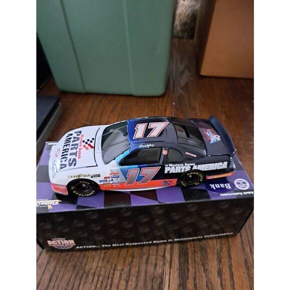 Vintage Action Collectibles Darrell Waltrip Parts America Die Cast Nascar Bank - Picture 5 of 9